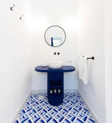 My Exclusive Italy - Elegant In Infinity Pool & Design * אנה קאפרי