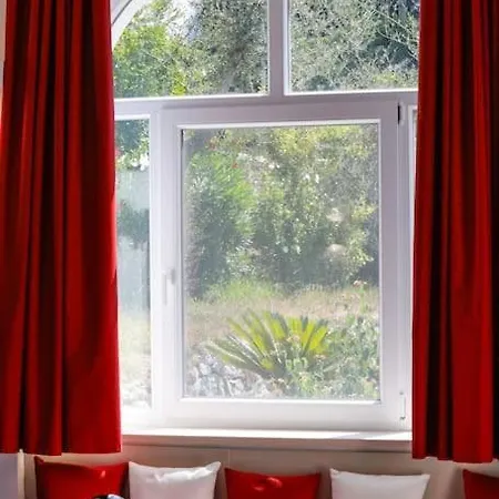 Villa My Exclusive Italy - Elegant In Infinity Pool & Design *